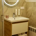 Eduard 3* Oujhorod