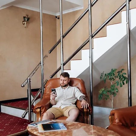 Отель эдуард Ужгород