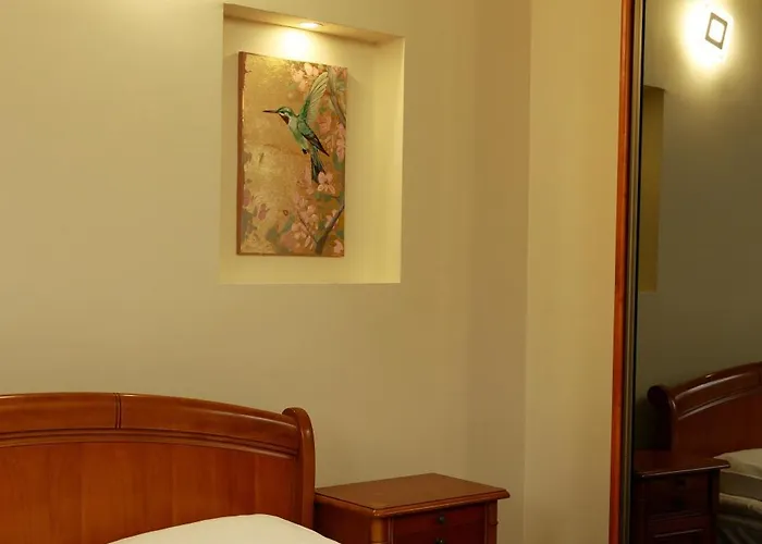 Eduard Hotell 3*
