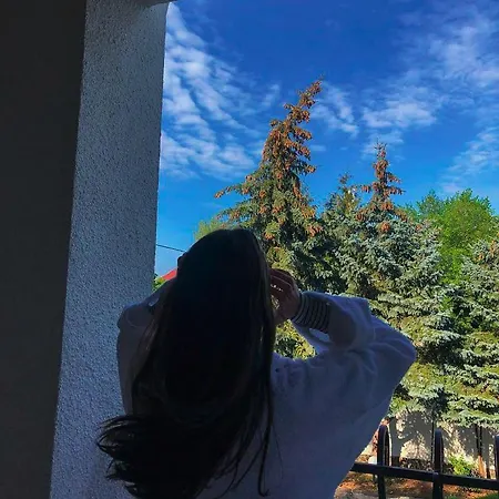 эдуард 4* Ужгород